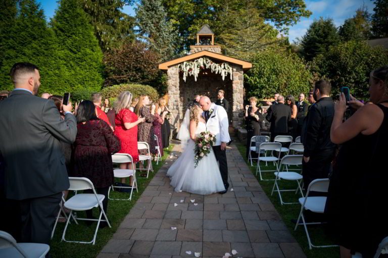 Top Reasons to Celebrate Outdoors at a Poconos Wedding Venue 1 Wedding ceremony at Lawnhaven - Poconos wedding venue